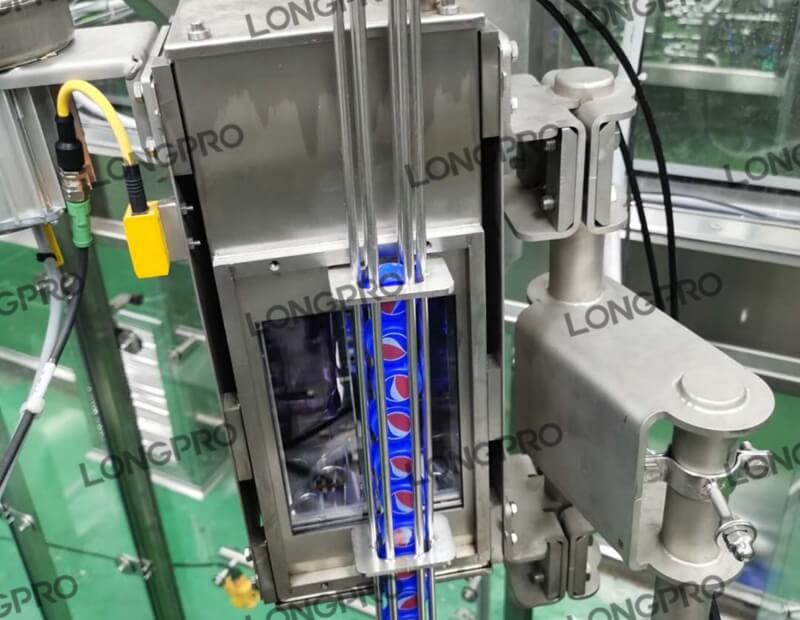 灌裝機(jī)瓶蓋殺菌.jpg 灌裝機(jī)瓶蓋殺菌.jpg